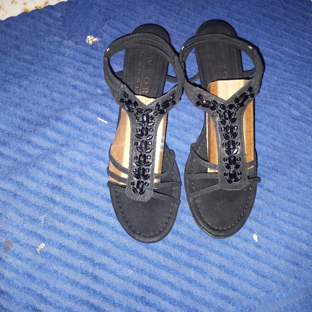 Black sandals